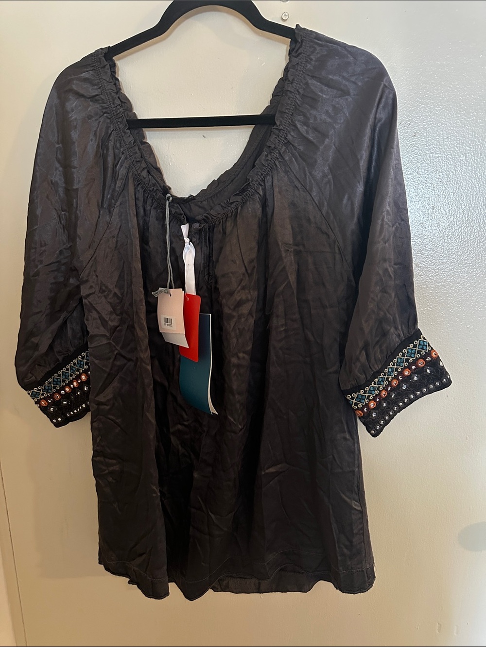 NWT Black Satin Silk Round Collar  3/4 Sleeve Sequin Cuff Peasant Blouse L